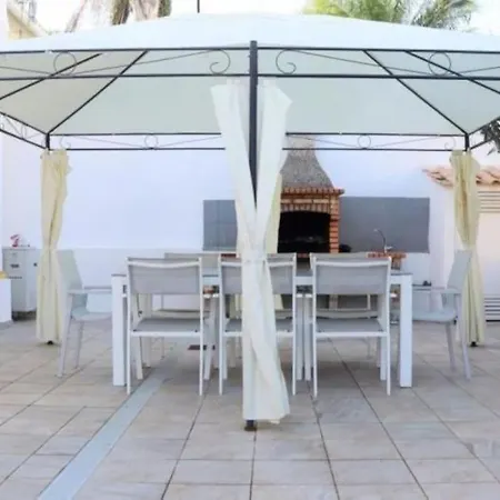 Girassol - Privat Pool & Garage & Center Willa
